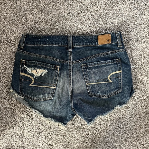 American Eagle Shorts - Picture 3 of 4
